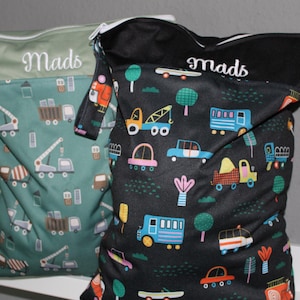 Personalisierbares WetbagSet 30x40cm Nasstasche I Kita-Tasche I Windeltasche I Periodenunterwäsche I Geschenk ISchwimmbeutel wasserabweisend