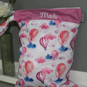 Personalisierbare Wetbag Heißluftballon 30x40cm Nasstasche I Kita-Tasche I Windeltasche I Periodenunterwäsche Schwimmbeutel wasserabweisend