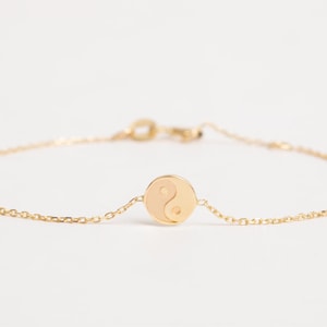 14K Gold Yin Yang Bracelet, Solid Gold Spiritual Jewelry, Balance & Harmony Symbol, Minimalist Zen Gift, Good Energy Charm Bracelet
