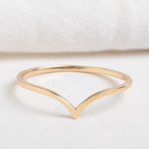 14K 18K Solid Gold Chevron Ring - Dainty V Shape Stacking Band - Minimalist Gold Band - Wedding Band, Promise Ring, Gift for Her