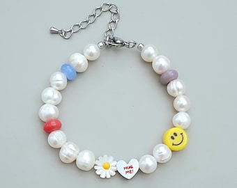 Freshwater Pearl Bracelet, Smiley Face Bracelets,smile jewellry,Daisy, Redheart, Hug Me, Handmade Bead Bracelet,surgical steel
