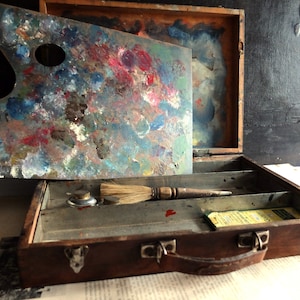 Wooden Vintage Painters Box/ French Box with Brushes / Antique Artist Portable Paint Box