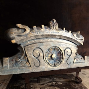 Beautifull Antique Carved Wood Pediment/ Gold Gilded/ Hand Carved Architectural Salvage /French Decor/ Door Decor