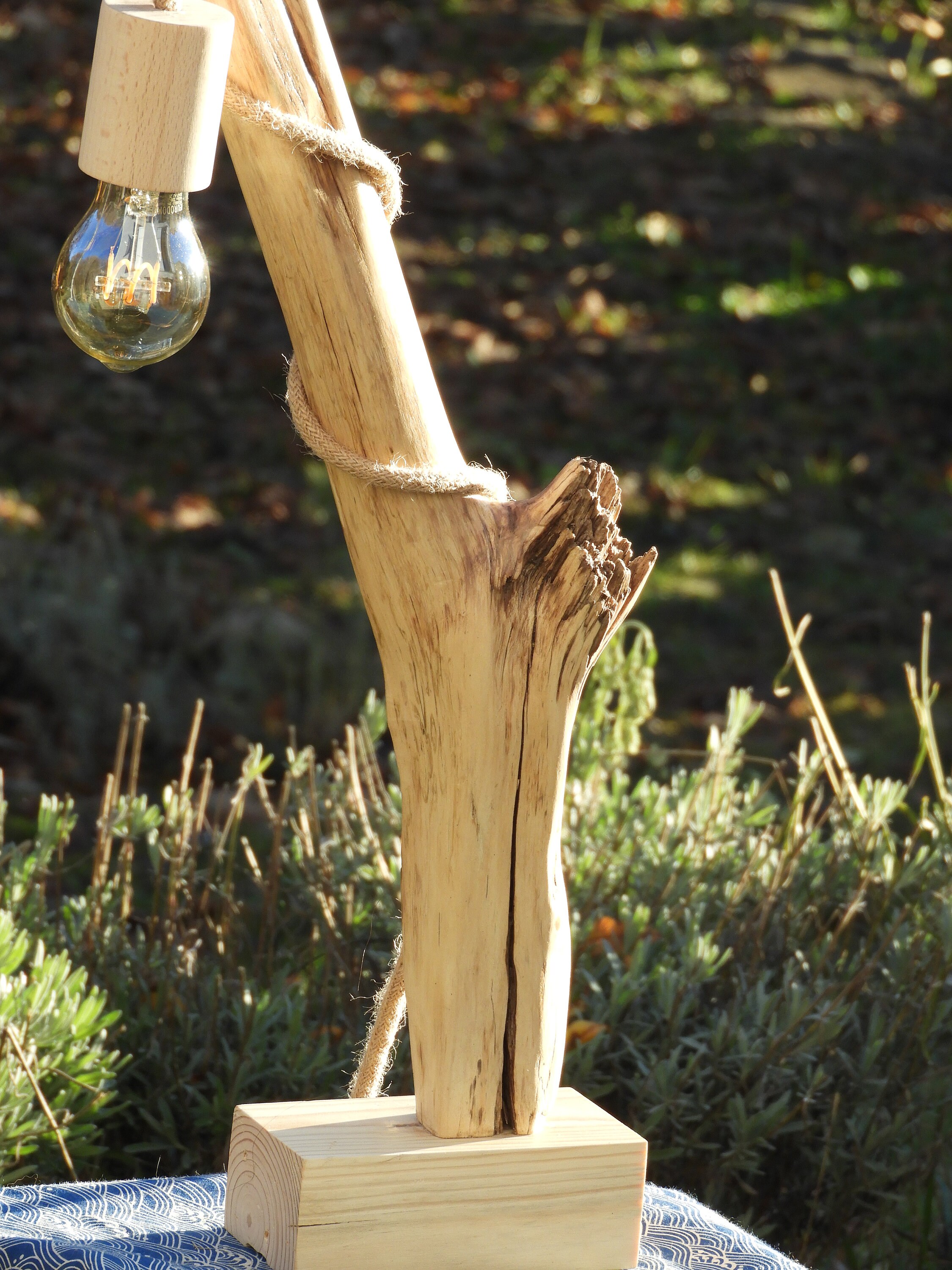 Lampe en Bois Flotté sur Pied