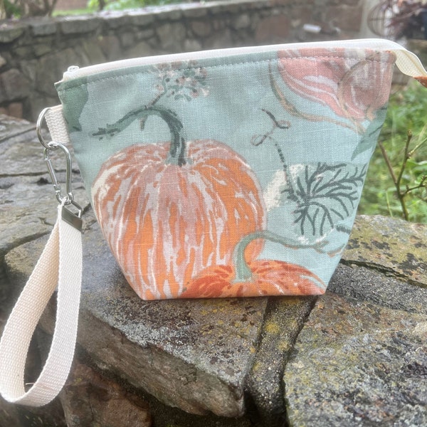Hello Gourdgeous! Knitting Project Bag, Crochet Zippered Pouch, Yarn Sock Tote