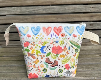 Sweet Summertime! Knitting Project Bag, Crochet Zippered Pouch, Yarn Sock Tote