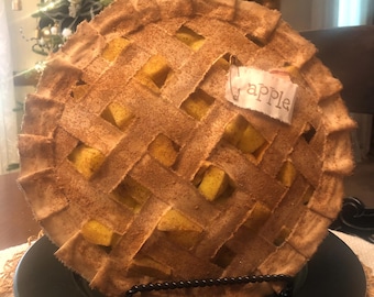 Full Size Faux Apple Pie and a free  gift with purchase