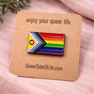 Pin de la bandera del orgullo Progress con fondo negro, fabricado en metal y esmalte - Pin - Insignia - Inclusivo Queer - Gay - Intersexual