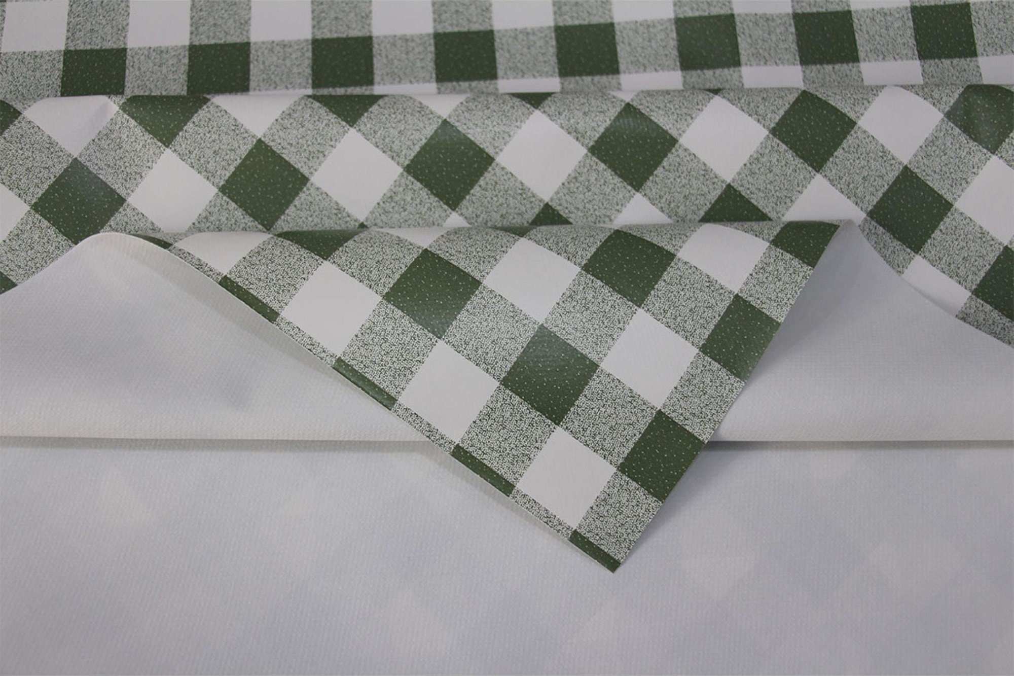 Scotch Plaid PVC Tablecloth, Plaid Patterned Oilcloth, Washable Dining