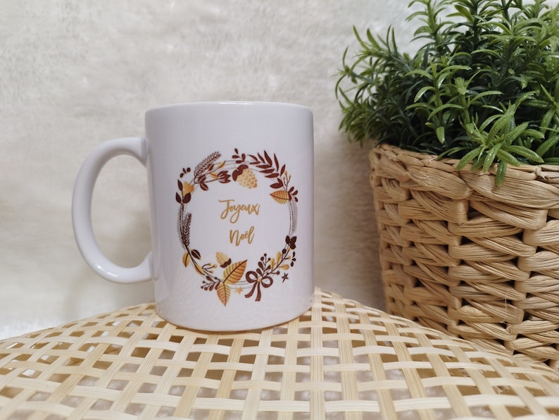 Tasse, mug, cadeau noël , personnalisé, fait main, original, unique Mug couronne jaune