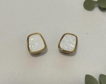 Tunnel Plugs Piercing Jewelry Ear Elegant Vintage Mother-of-Pearl Look Gold/White 10 mm