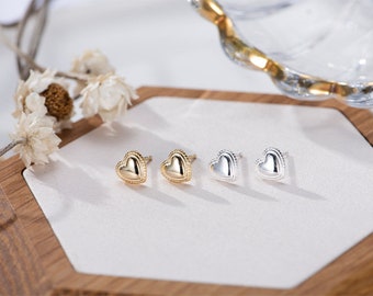 Sterling Silver Dainty Heart Stud Earrings /  Vintage studs