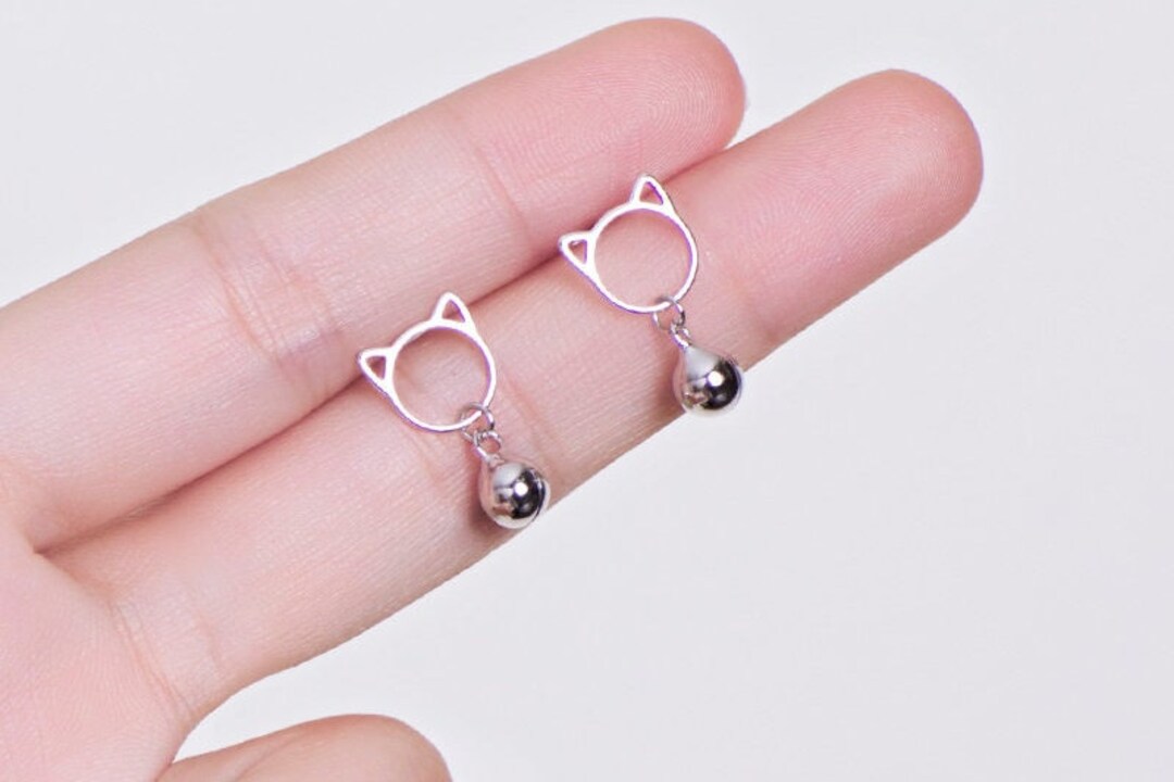 925 Sterling Silver Adorable Clear Cubic Zirconia Small Half Hoop Screw Back Earrings for Teens and Women at in Season Jewelry