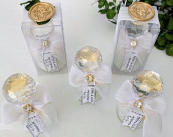 Recuerdos de boda con velas personalizadas, adornos de cristal, regalos rústicos para despedida de soltera.