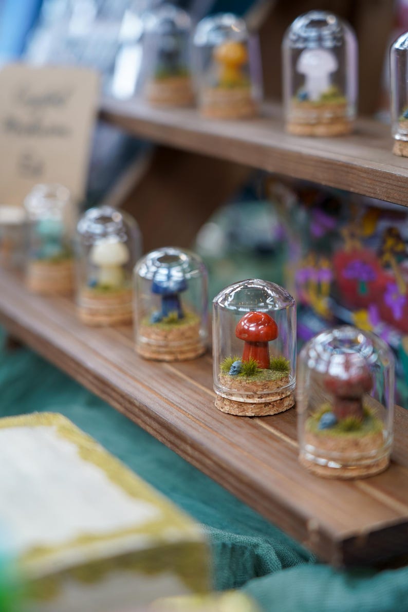 Cúpula de Hongo de Cristal: Decoración de Núcleo de Duende en Miniatura imagen 3