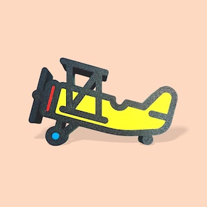 Airplane Statue: Modern Aviation Decor