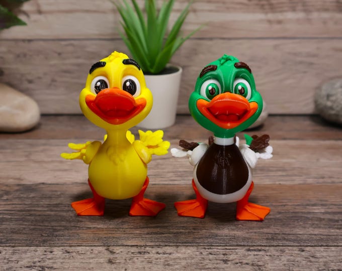 3D Printed Duck & Mallard Figurines: Whimsical Desk Decor Set