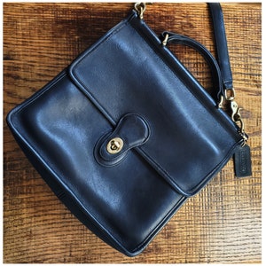 Vintage 90s Coach Willis Black Leather Crossbody Bag