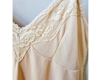 beige lace slip dress ARKET - Lace Midi Slip Dress - Women - Polyamide/Cotton/Viscose - 40 EU