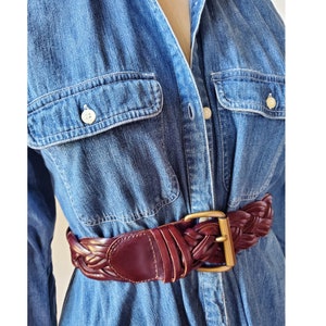 Vintage Early 90&#39;s The Limited Southwestern Wide Cognac Brown Braided Leather Belt with Antiqued Brass Buckle in a Size Small 0 2 4 6