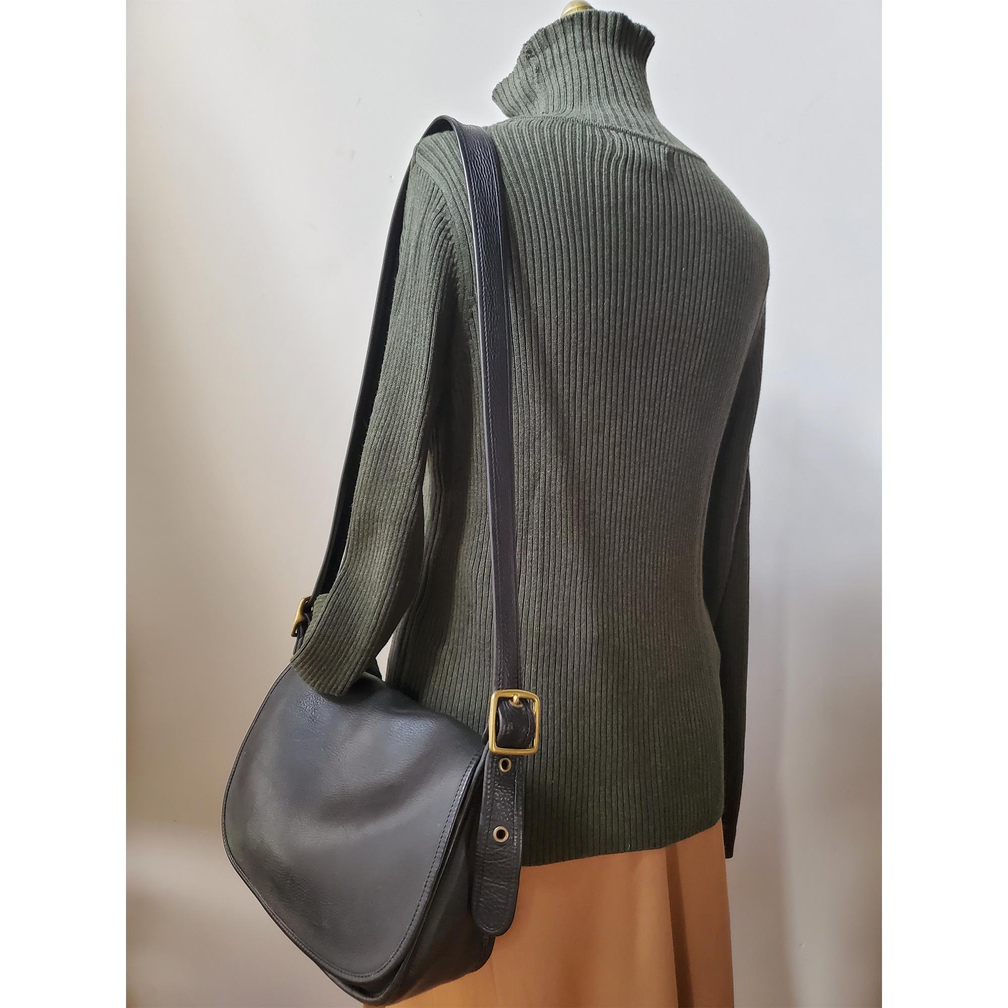 Vintage 90's Coach 9951 Legacy Patricia Saddle Bag in Black Glove