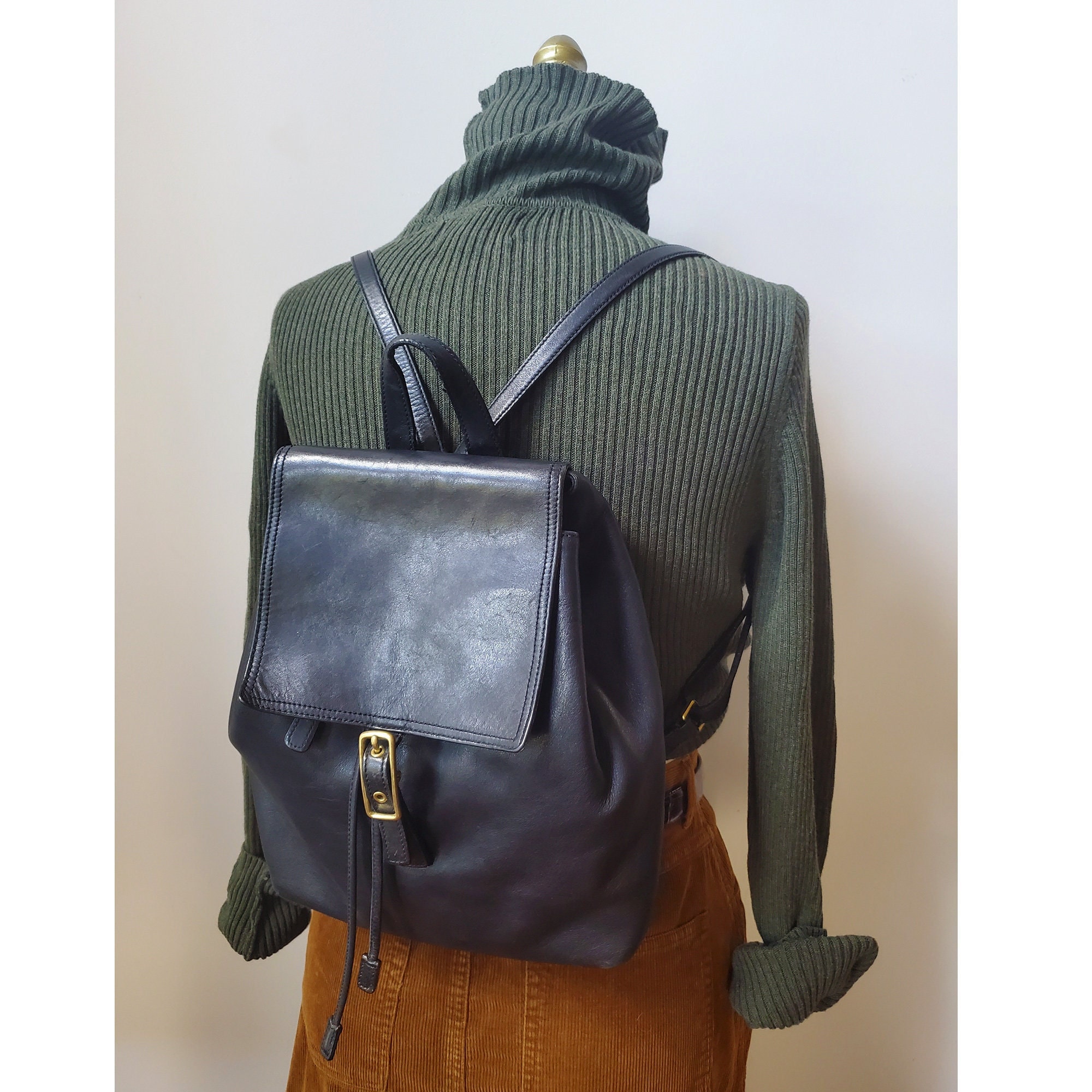 Vintage 90's Coach 9827 Hamptons Legacy Large Adjustable