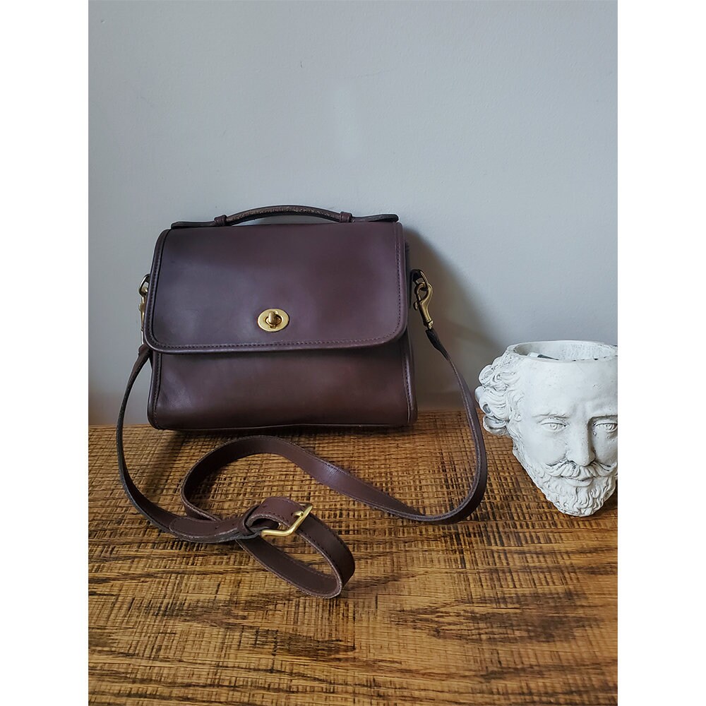 Coach court bag 9870 sale