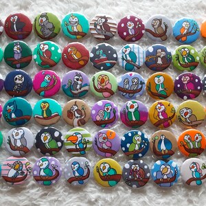 Bird pins