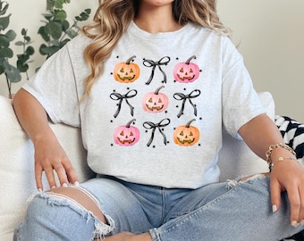 Cute Pumpkin Tee | Halloween T-Shirt | Cute Spooky Gifts | Cute Spooky T-Shirt | Cute Pumpkin Gift | Cute Bow Tee |  Cute T-Shirt