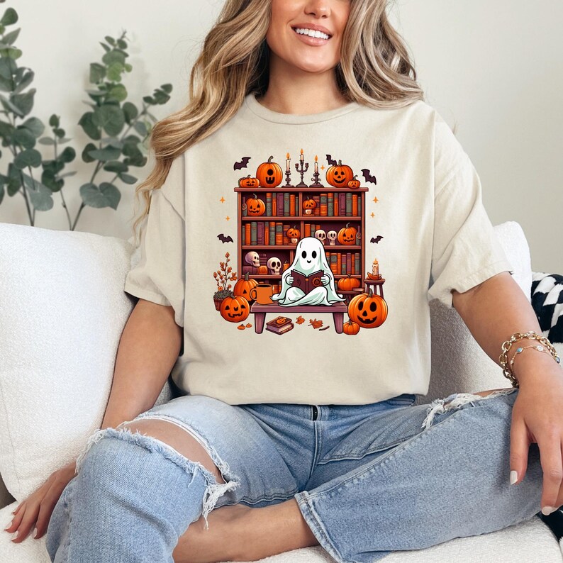 Cute Ghost Tee | Bookish Halloween T-Shirt | Bookish Spooky Gifts | Cute Spooky T-Shirt | Cute Ghost Gift | Cute Ghosts  Tee |  Cute T-Shirt