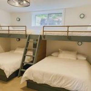 P#2001 Railing for bunk bed