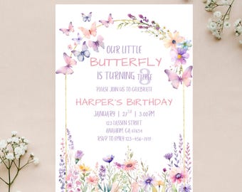 Schmetterling Geburtstagseinladung Mädchen lila Wildblume bearbeitbar einladen rosa Gartenparty Canva Vorlage Blumengeburtstagsfeier Digitale Vorlage
