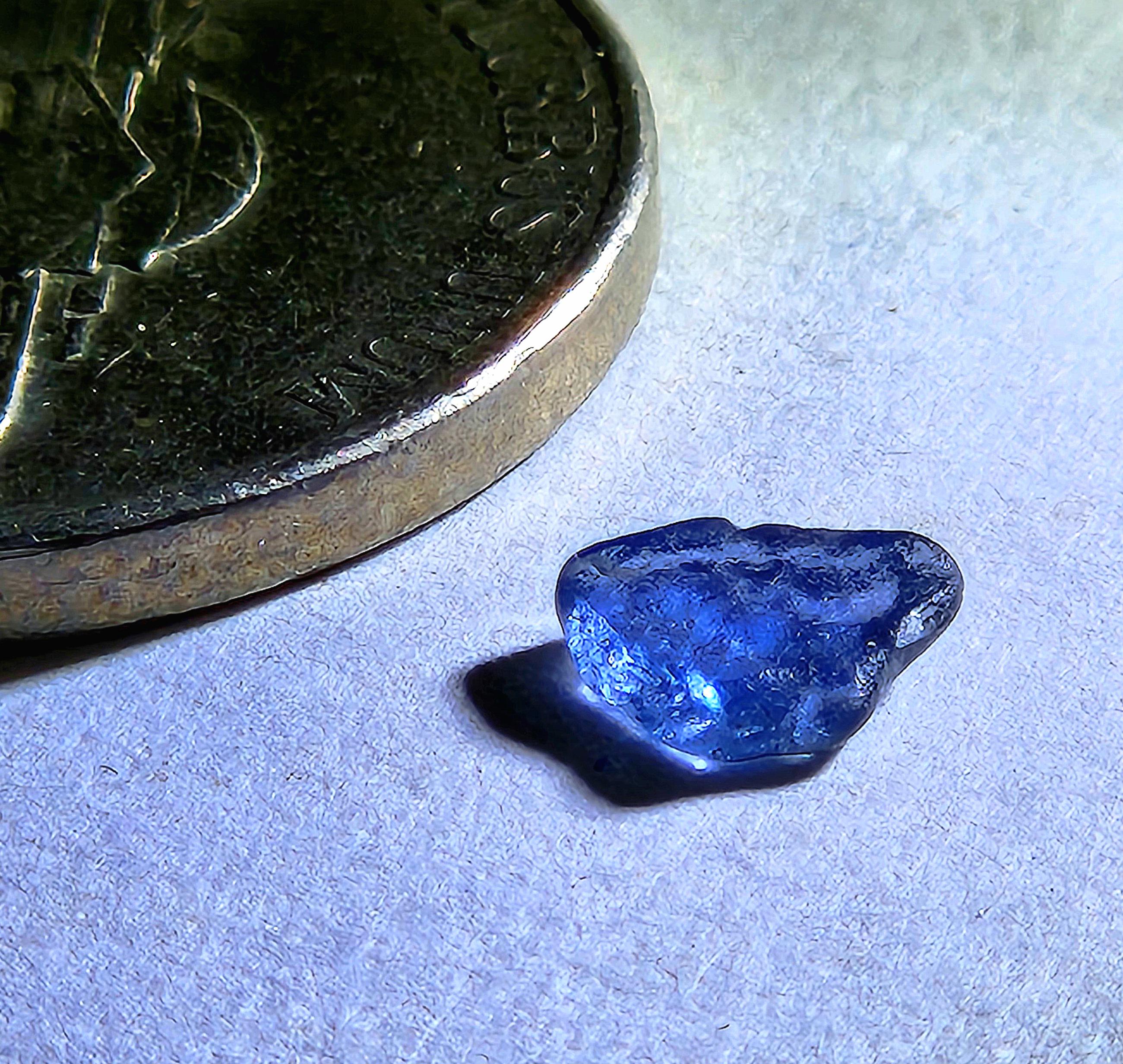 Saphir Bleu Naturel Du Montana 20,75 Ct Ovale - Non Chauffé, Certifié GDL, Pureté Eye Clean - Neuf Sans Emballage