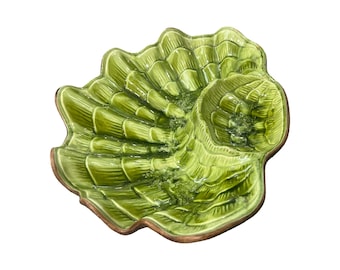 Vintage mid century modern 1960s treasure craft vibrant green Sara shell clam serving dish bowl candy