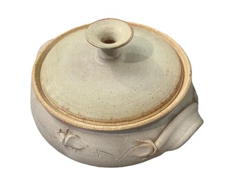Vintage mid century modern pottery lidded casserole bowl ceramic studio pottery 1960s