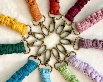 Macrame wristlet keychain