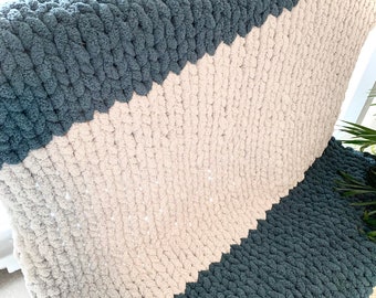 Chenille Chunky Knit Blanket