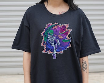 Trippy Alien Pizza T-shirt, Space Graphic Tee