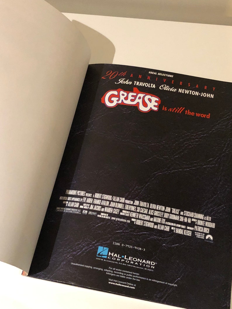 20th Anniversary GREASE Vocal Guitar Selection Paperback Hal Leonard ...