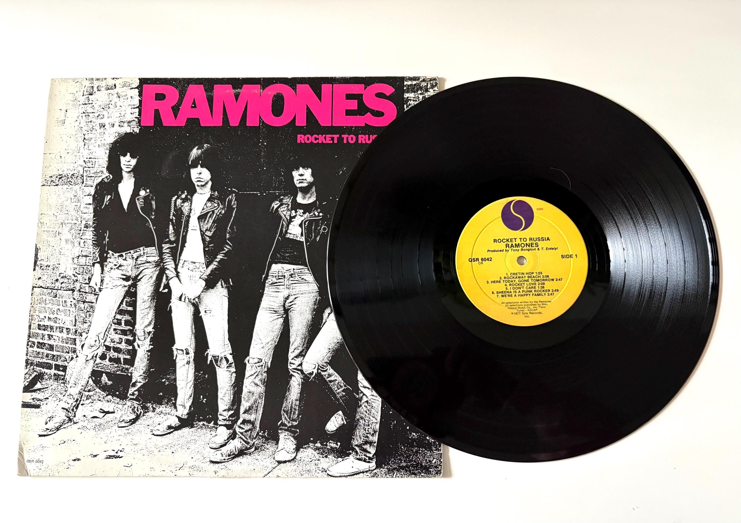 RAMONES Rocket to Russia 1977 First Press Canadian Vinyl Excellent 