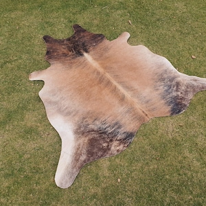 Brown Cowhide Rug, Tricolor Brindle Cow Skin Rug, Large Custom Area Rug for Living Rooms, Exotic Handmade Cowhide Rug, Home Decor Carpet Rug