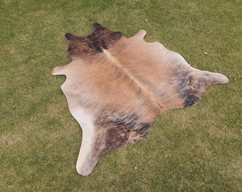 Brown Cowhide Rug, Tricolor Brindle Cow Skin Rug, Large Custom Area Rug for Living Rooms, Exotic Handmade Cowhide Rug, Home Decor Carpet Rug