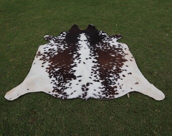 Real Cowhide Rug Brown and White, Spotted Brown Cow Skin Rugs Natural Hair On, Tricolor Area Rugs for Boho Home Decor, Rugs for Upholstery