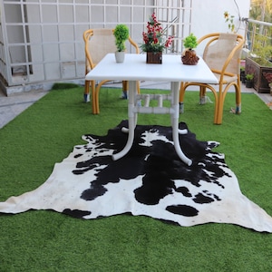 Genuine Cowhide Rug Brown and White-Luxury Cowhides Hair On For Rustic Home Decor-Brazilian Cowhides Floor Area Rug-Western Cowhide Decor