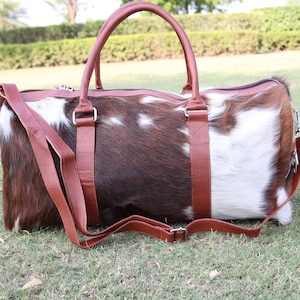 Cowhide Duffel Bag, Hand Carry Holdall Bag for Women/ Men, Shoulder Duffle Bag, Weekender Bag for Travelling, Overnight Bag, Gym Luggage Bag