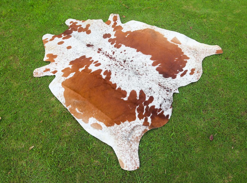 Cattle Hide Rug Natural Tricolor Cowhide - Brown and White Genuine Cow Skin Rug - Hair ...