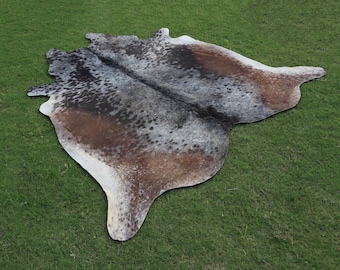 Alfombra exclusiva de piel de vaca marrón y blanca - Alfombra de piel de vaca auténtica - Alfombra grande de piel de vaca - Alfombra de piel de vaca atigrada tricolor - Alfombra de piel de vaca brasileña - Alfombra de vaca