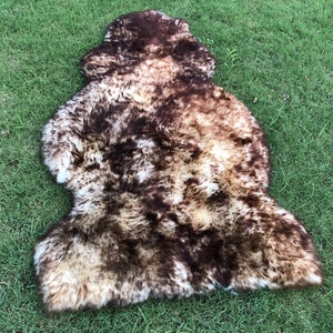 Sheepskin Rug - Brown and White Natural Sheep Skin - Scandinavian Lamb Skin Leather Rug - Soft Area Rug - Throw Rug for Home Decor