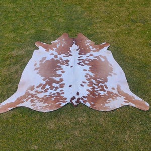 Unique Brwon and White Cow Skin-Genuine Tricolor Cowhide-Hair On Cowhide For Living Room-Western Cowhide Decor-Brazillian Cowhide-Home Decor