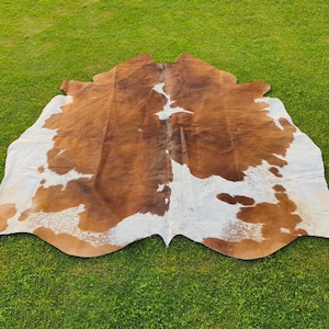 Exotic Brown and White Cowhide Rug-Genuine Panda Print Cow Skin Rug For Western Home Decor-Brazillian Floor Area Rug-Luxury Hair on Cowhide
